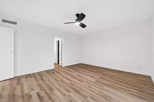 3300 Yorktown St, Houston, TX 77056 - Photo 28