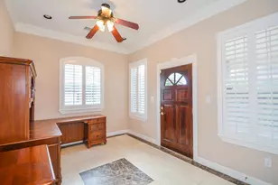 2326 Walnut Bend Ln, Houston, TX 77042 - Photo 14