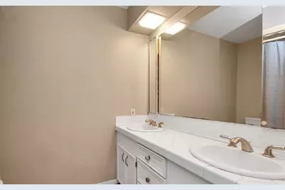 1446 Pirates Cove, Nassau Bay, TX 77058 - Photo 18