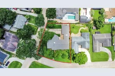 1446 Pirates Cove, Nassau Bay, TX 77058 - Photo 20