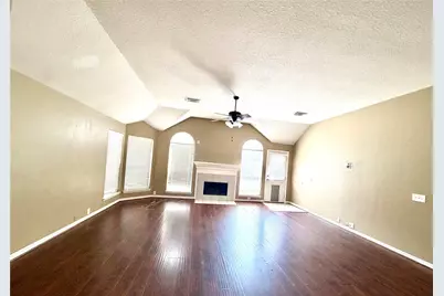 4914 Surrey Park Circle, Katy, TX 77494 - Photo 12