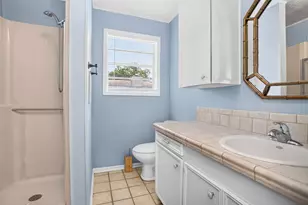 635 W Church St, Centerville, TX 75833 - Photo 26