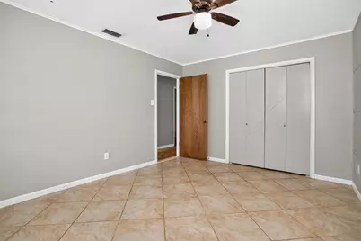 635 W Church St, Centerville, TX 75833 - Photo 14