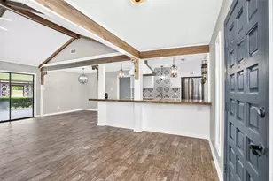 635 W Church St, Centerville, TX 75833 - Photo 8
