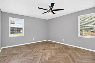 635 W Church St, Centerville, TX 75833 - Photo 10