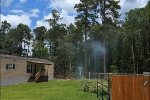 8779 Pin Oak Dr, Plantersville, TX 77363 - Photo 1