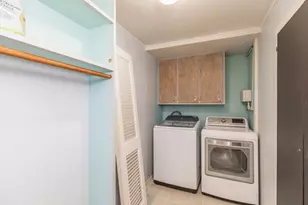 2465 Gladys St, Beaumont, TX 77702 - Photo 16
