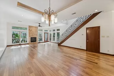 1533 Nevada Street, Houston, TX 77006 - Photo 8