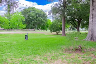 3240 County Rd 155, Alvin, TX 77511 - Photo 8