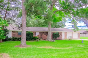 3240 County Rd 155, Alvin, TX 77511 - Photo 4