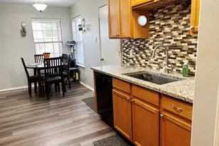 3439 Princeton Point Ct, Houston, TX 77047 - Photo 12