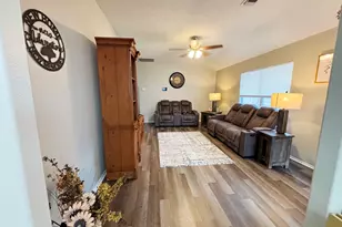 3439 Princeton Point Ct, Houston, TX 77047 - Photo 6