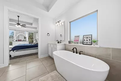 511 Carina Gaze Drive, Conroe, TX 77318 - Photo 18