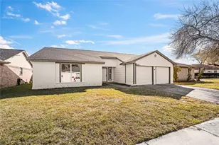 13314 N Thorntree Dr, Houston, TX 77015 - Photo 2