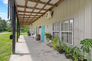 768 Co Rd 792, Buna, TX 77612 - Photo 4