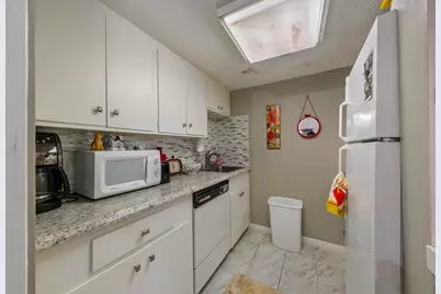 2503 McCue Road #36, Houston, TX 77056 - Photo 8