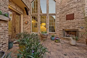 183 Wade Pointe Dr, Montgomery, TX 77316 - Photo 4