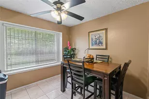 11515 Ensbrook Dr, Houston, TX 77099 - Photo 10