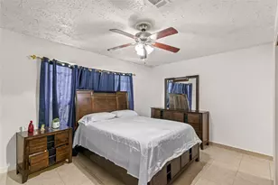 11515 Ensbrook Dr, Houston, TX 77099 - Photo 16
