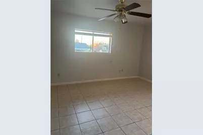 14333 Memorial Drive #39, Houston, TX 77079 - Photo 8