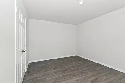 12326 Maura Lane, Houston, TX 77044 - Photo 8
