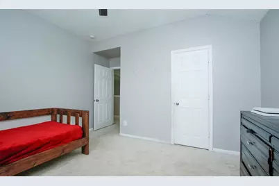 5819 Plantation Forest Drive, Katy, TX 77449 - Photo 14