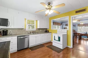 1112 S FM 441 Rd, Louise, TX 77455 - Photo 10