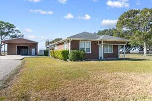 1112 S FM 441 Rd, Louise, TX 77455 - Photo 2