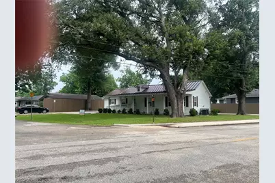 715 Kane Street, Tomball, TX 77375 - Photo 2