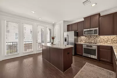 10811 Kyler Oaks Place, Houston, TX 77043 - Photo 10