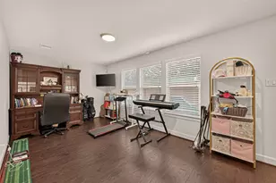 10811 Kyler Oaks Pl, Houston, TX 77043 - Photo 28