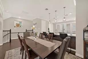 10811 Kyler Oaks Pl, Houston, TX 77043 - Photo 8