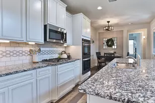 2810 Bluesage Bluff Dr, Richmond, TX 77406 - Photo 18