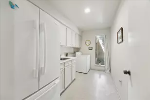 306 Commodore Way, Houston, TX 77079 - Photo 28