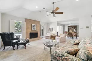 306 Commodore Way, Houston, TX 77079 - Photo 8