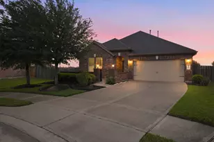 3927 Kellys Falls Ln, Katy, TX 77494 - Photo 4