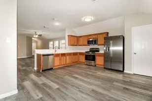 12254 Lavon Dr, Tomball, TX 77375 - Photo 8