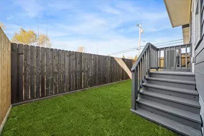 5606 Azores, Houston, TX 77091 - Photo 4