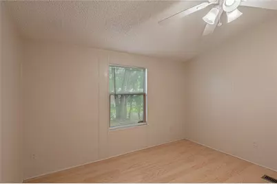 1323 Avenue E, Huntsville, TX 77340 - Photo 22