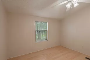 1323 Avenue E, Huntsville, TX 77340 - Photo 22