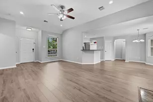 16790 N Rail Dr, Conroe, TX 77385 - Photo 6