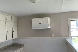 805 E Calhoun St, El Campo, TX 77437 - Photo 12