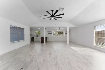 7710 Breda Drive, Baytown, TX 77521 - Photo 14