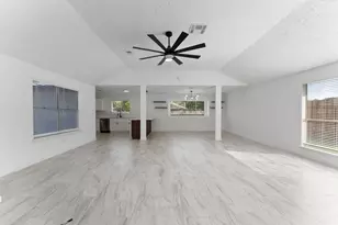 7710 Breda Dr, Baytown, TX 77521 - Photo 14