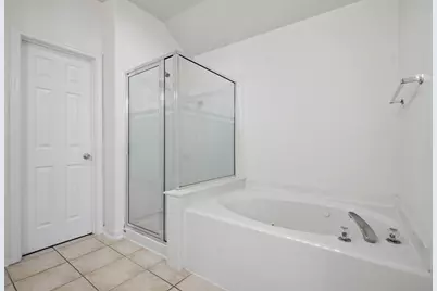 130 Ledgestone Place, The Woodlands, TX 77382 - Photo 18