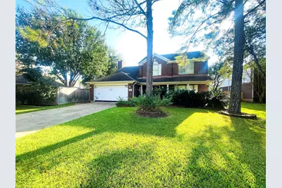 1114 Knoll Crest Court, Sugar Land, TX 77479 - Photo 2