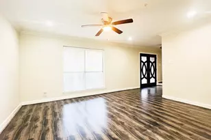 1114 Knoll Crest Ct, Sugar Land, TX 77479 - Photo 8