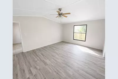 142 Aspen, Livingston, TX 77351 - Photo 8