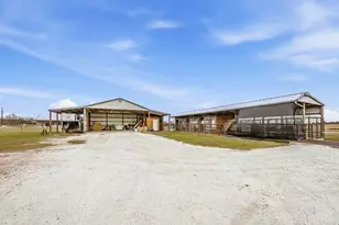 327 Diserens Rd, North Zulch, TX 77872 - Photo 28