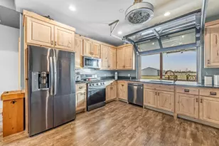 327 Diserens Rd, North Zulch, TX 77872 - Photo 16